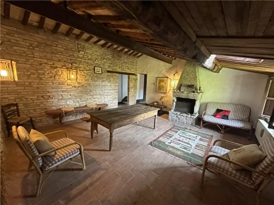 Immagine 33 di Rustico / casale in vendita  a San Gimignano