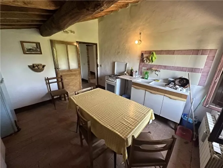 Immagine 40 di Rustico / casale in vendita  a San Gimignano