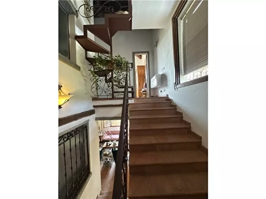 Immagine 28 di Rustico / casale in vendita  a Montespertoli