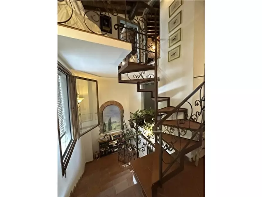 Immagine 46 di Rustico / casale in vendita  a Montespertoli