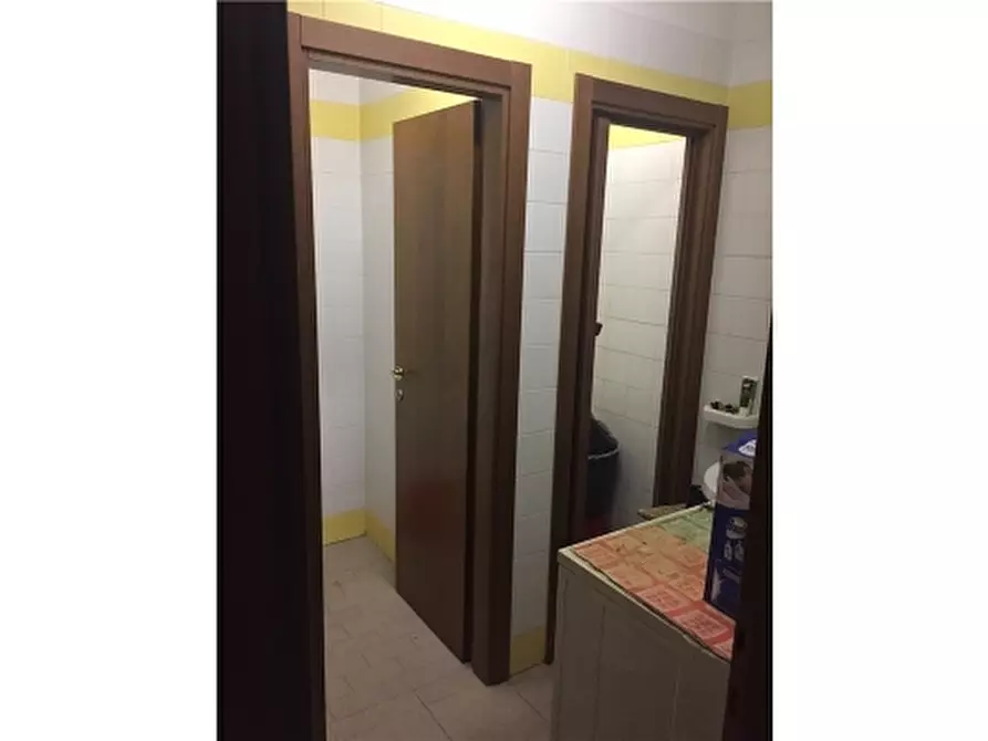 Immagine 12 di Magazzino in vendita  a Montespertoli