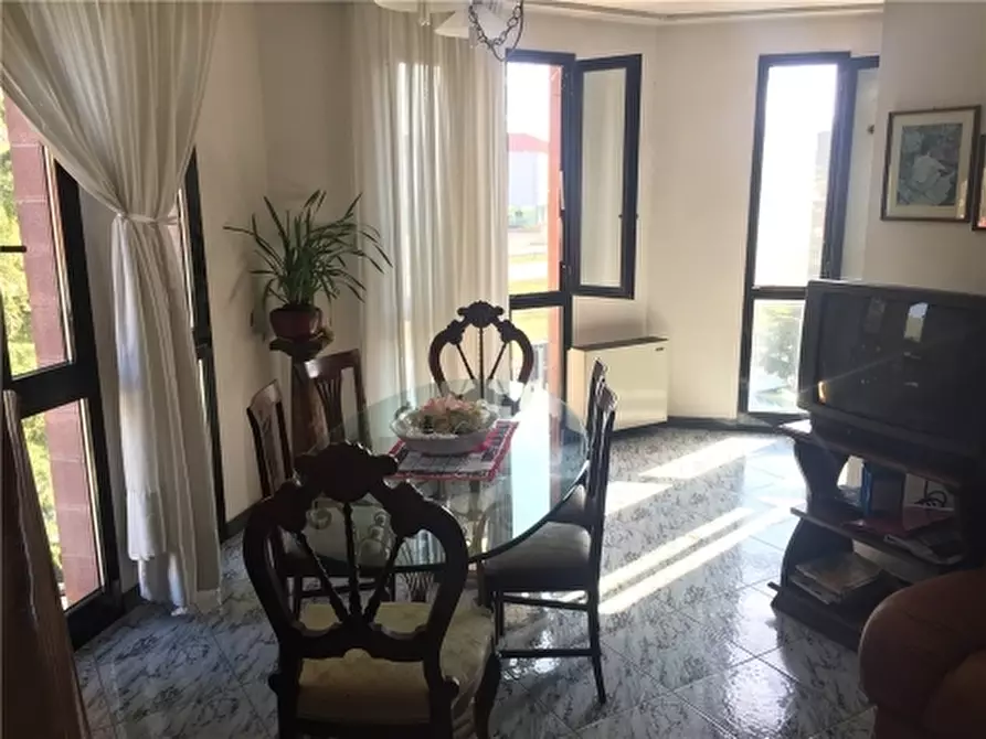 Immagine 17 di Magazzino in vendita  a Montespertoli