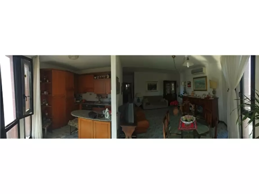 Immagine 18 di Magazzino in vendita  a Montespertoli