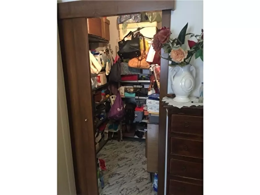 Immagine 22 di Magazzino in vendita  a Montespertoli