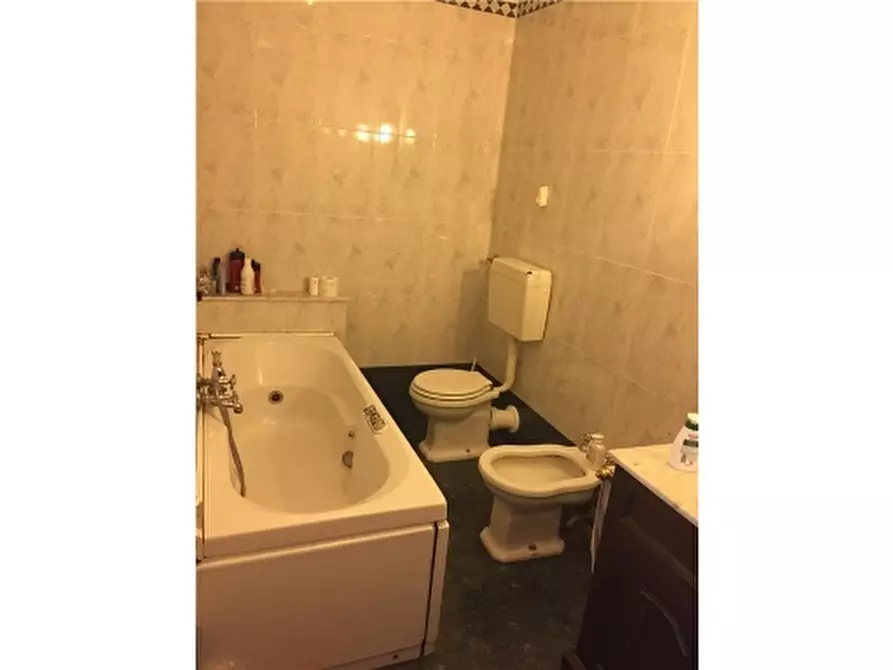 Immagine 24 di Magazzino in vendita  a Montespertoli