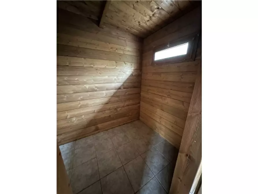 Immagine 10 di Appartamento in vendita  a Empoli