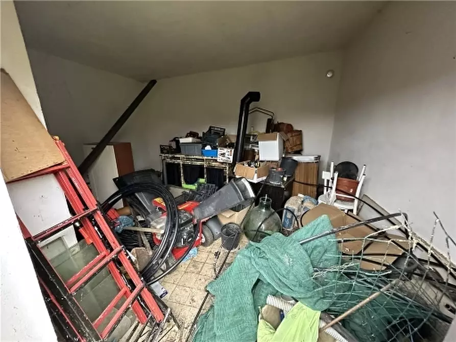 Immagine 13 di Appartamento in vendita  a Empoli