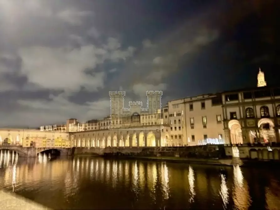 Immagine 2 di Appartamento in vendita  a Firenze