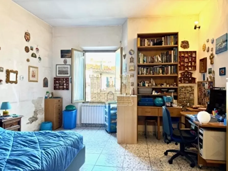 Immagine 4 di Appartamento in vendita  a Firenze