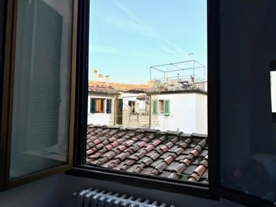 Immagine 7 di Appartamento in vendita  a Firenze