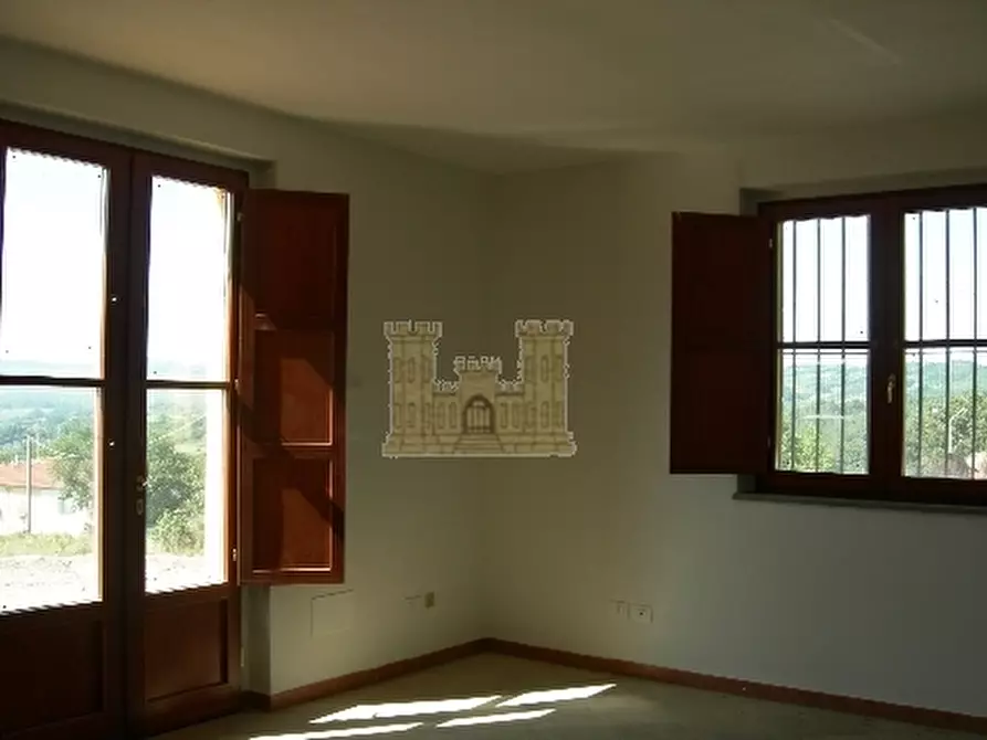 Immagine 8 di Appartamento in vendita  a Rosignano Marittimo