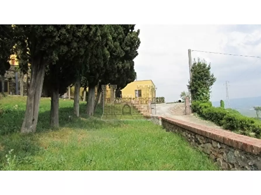 Immagine 15 di Appartamento in vendita  a Rosignano Marittimo