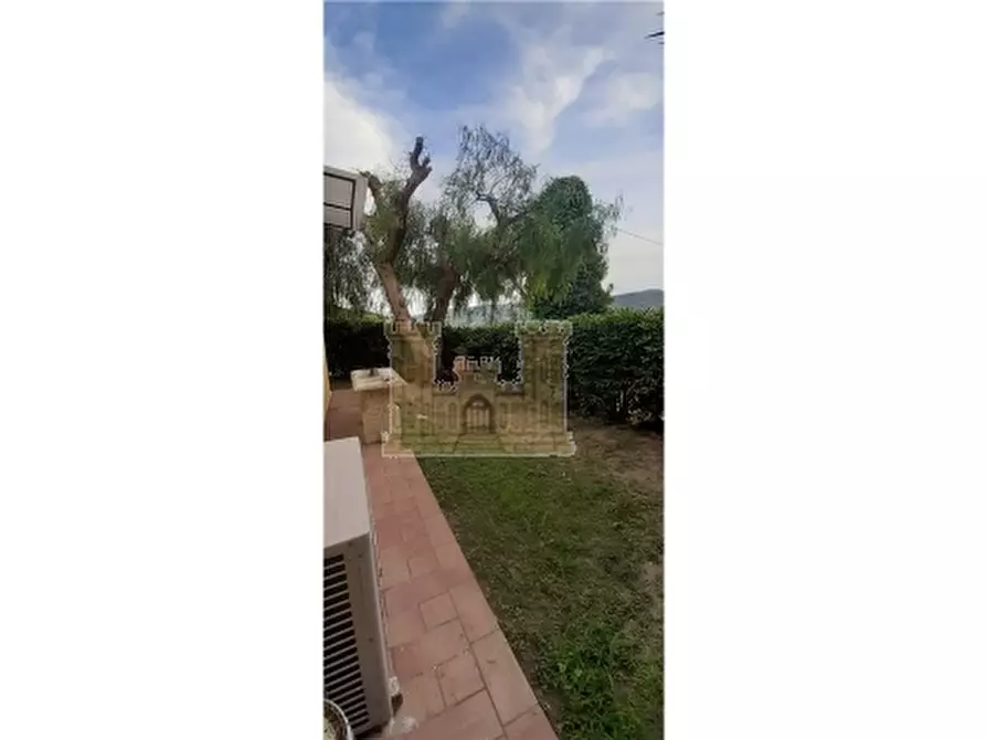 Immagine 18 di Appartamento in vendita  a Rosignano Marittimo