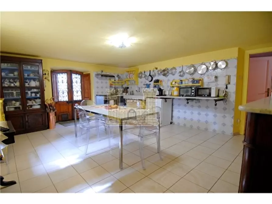 Immagine 23 di Appartamento in vendita  a Firenze