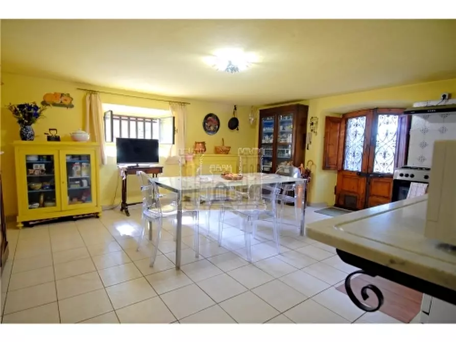 Immagine 24 di Appartamento in vendita  a Firenze