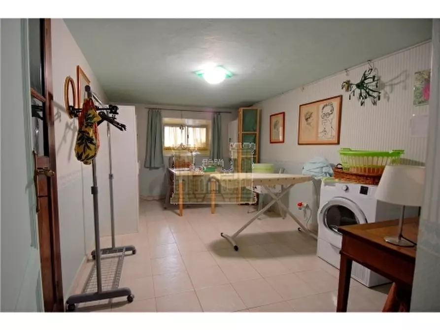 Immagine 27 di Appartamento in vendita  a Firenze