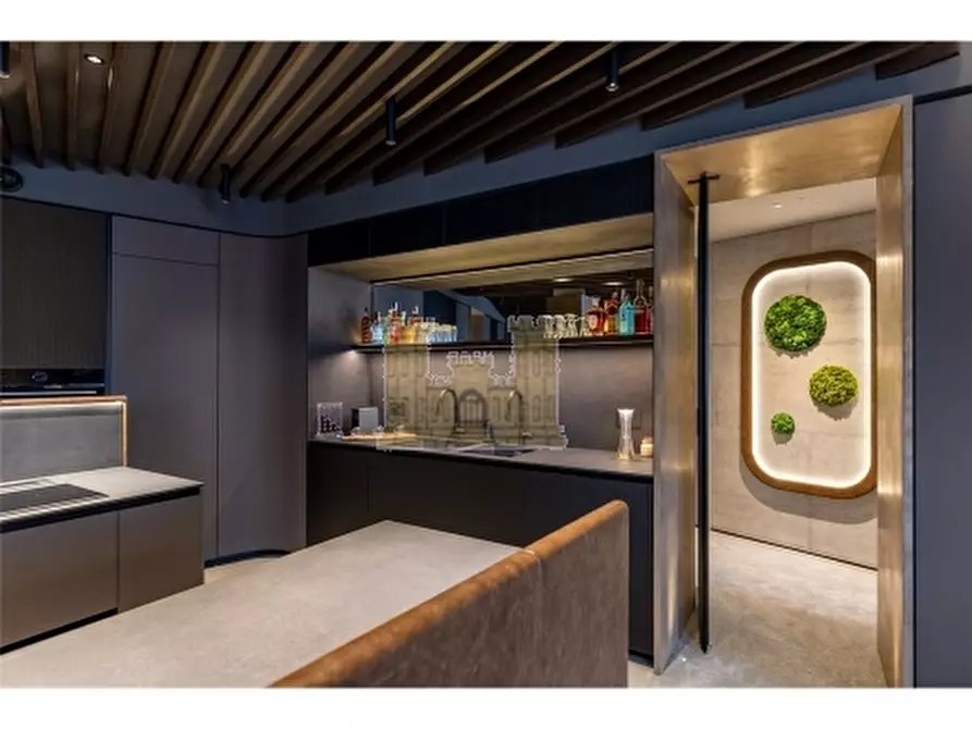 Immagine 13 di Appartamento in vendita  a Firenze