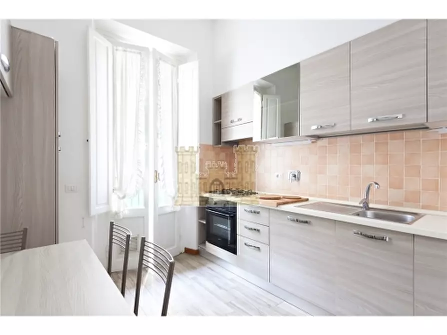 Immagine 2 di Appartamento in affitto  a Firenze