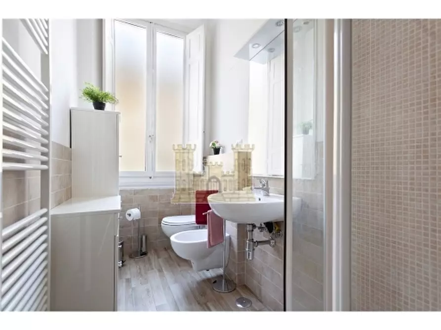 Immagine 13 di Appartamento in affitto  a Firenze