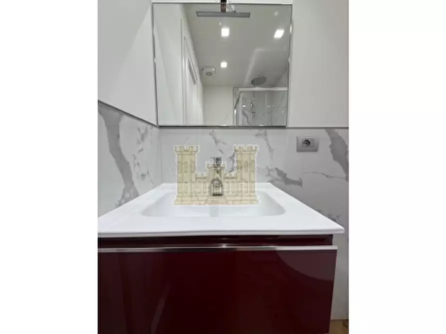 Immagine 14 di Appartamento in affitto  a Firenze