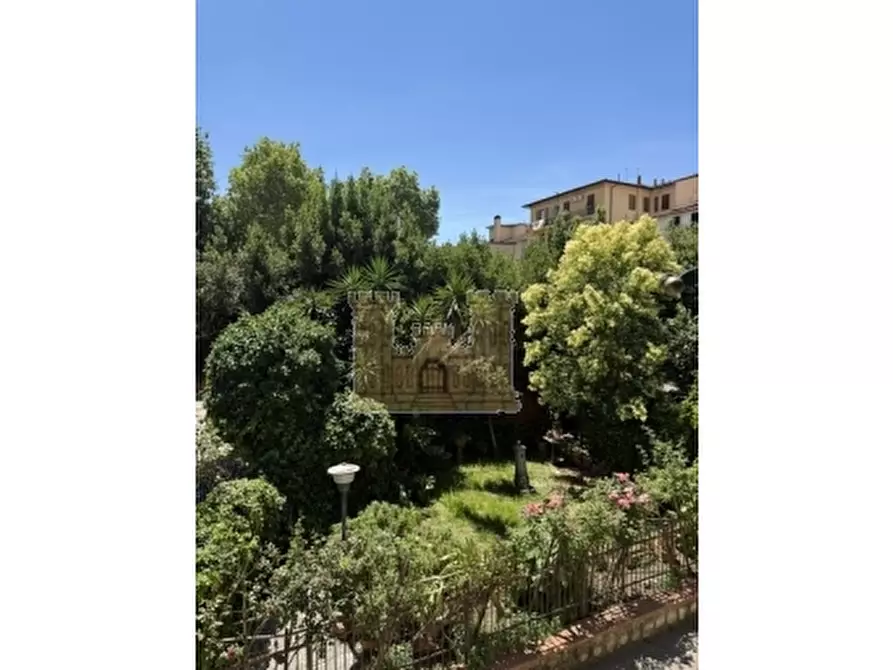 Immagine 6 di Appartamento in affitto  a Firenze