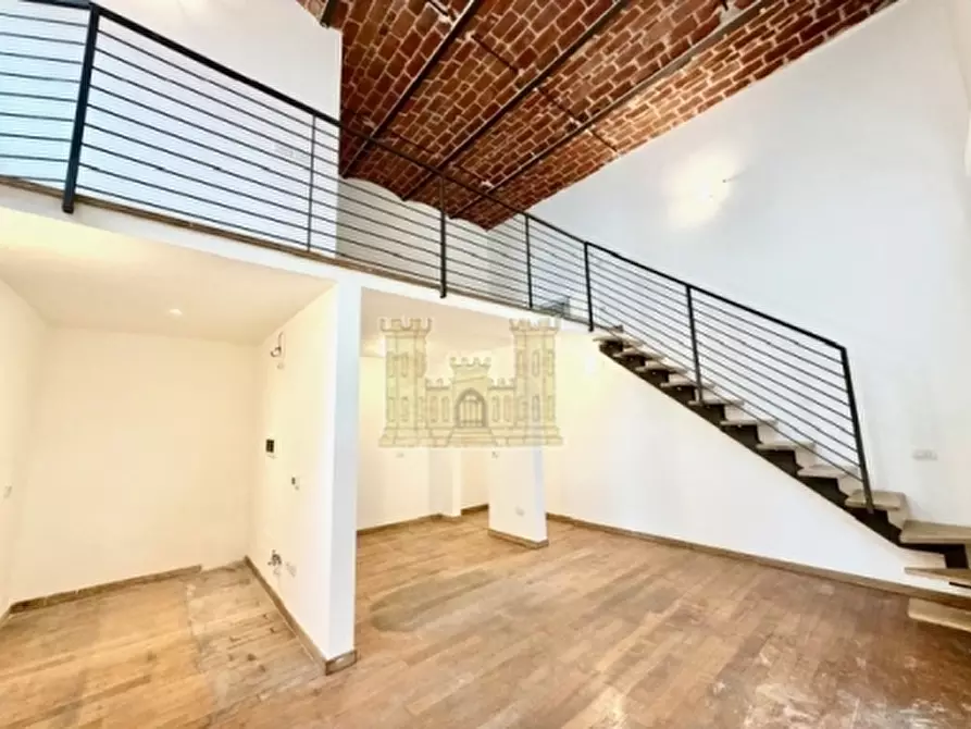 Immagine 4 di Appartamento in vendita  a Firenze