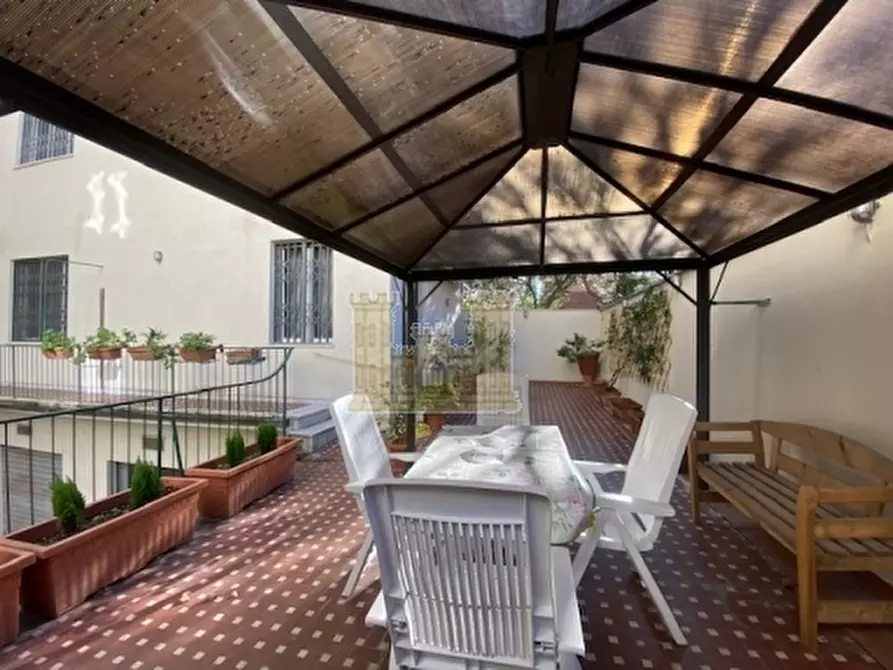 Immagine 14 di Appartamento in affitto  a Firenze