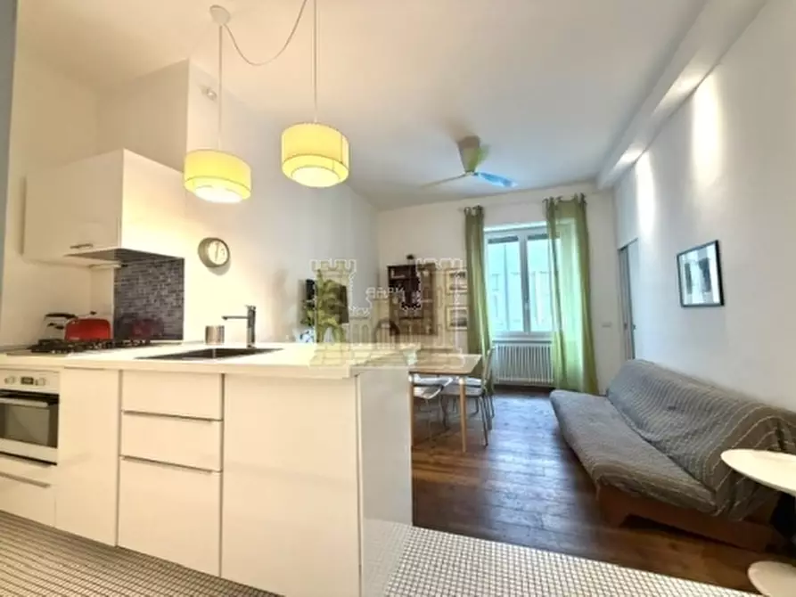 Immagine 1 di Appartamento in vendita  a Firenze