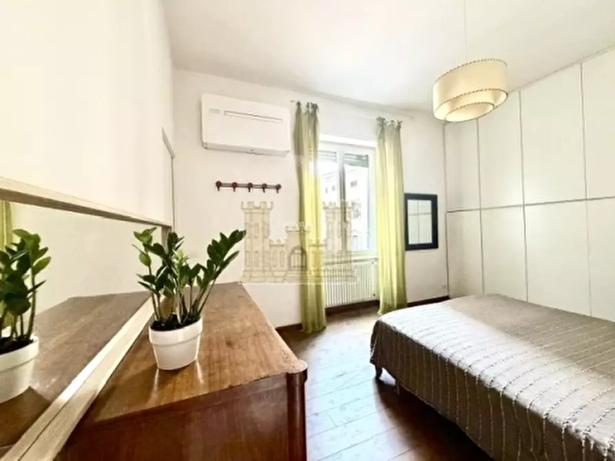 Immagine 9 di Appartamento in vendita  a Firenze