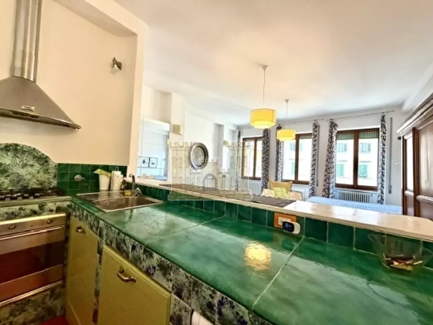 Immagine 17 di Appartamento in vendita  a Firenze