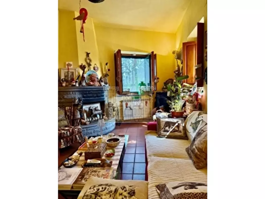 Immagine 7 di Villa in vendita  a Signa