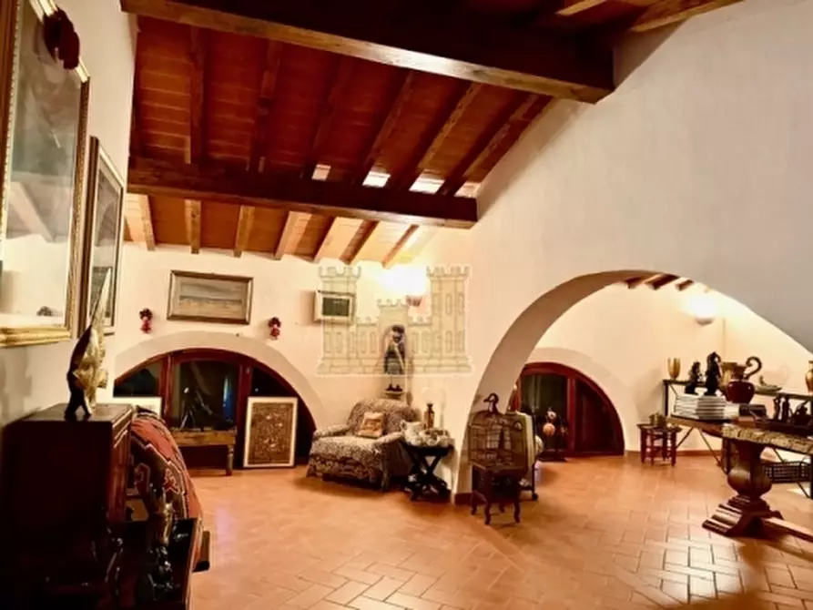 Immagine 29 di Villa in vendita  a Signa