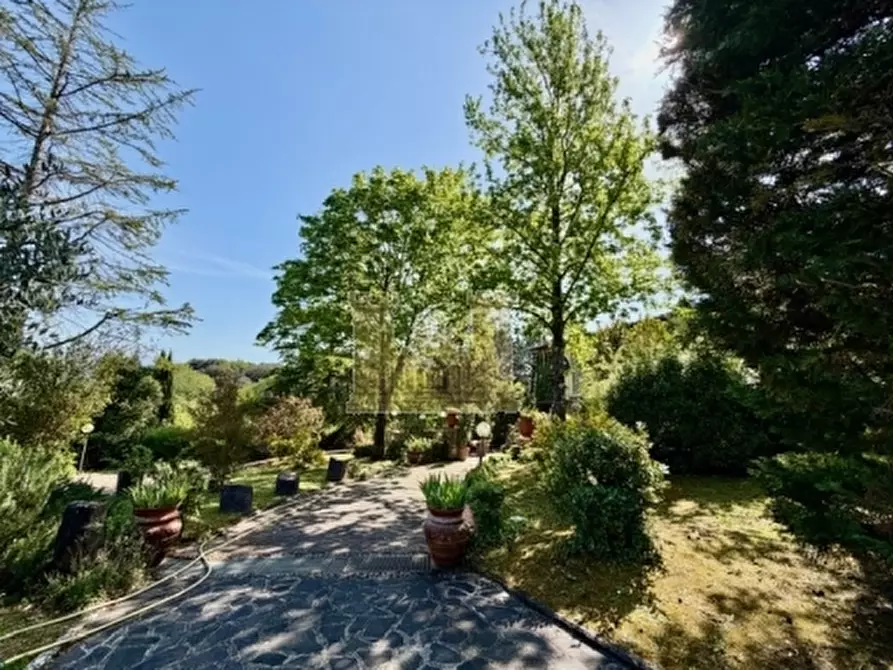 Immagine 40 di Villa in vendita  a Signa