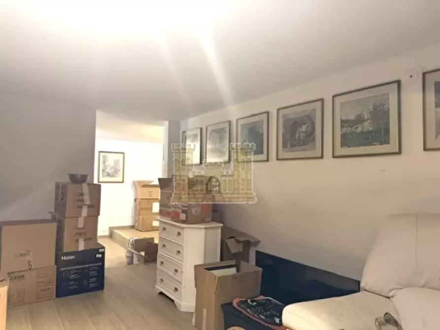 Immagine 40 di Villa in vendita  a Firenze
