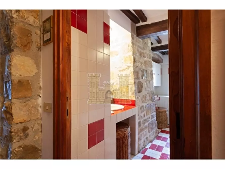 Immagine 22 di Rustico / casale in vendita  a Sesto Fiorentino