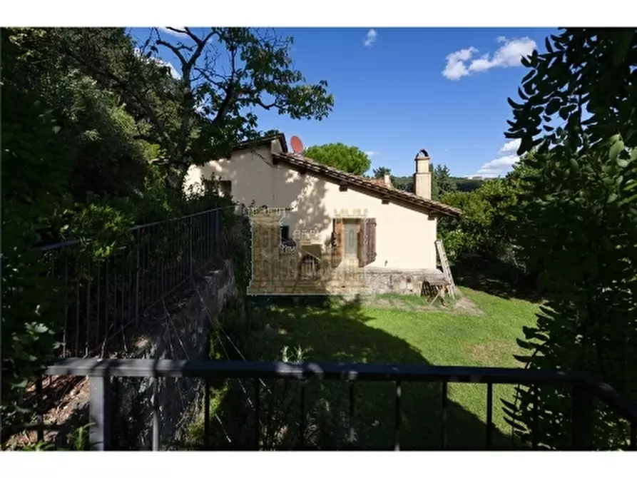 Immagine 26 di Rustico / casale in vendita  a Sesto Fiorentino