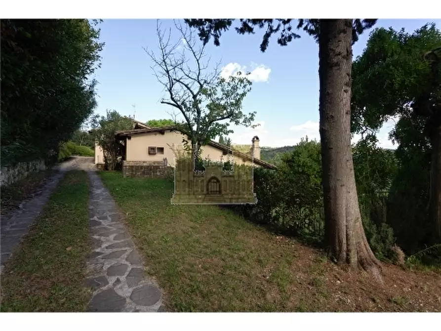 Immagine 28 di Rustico / casale in vendita  a Sesto Fiorentino