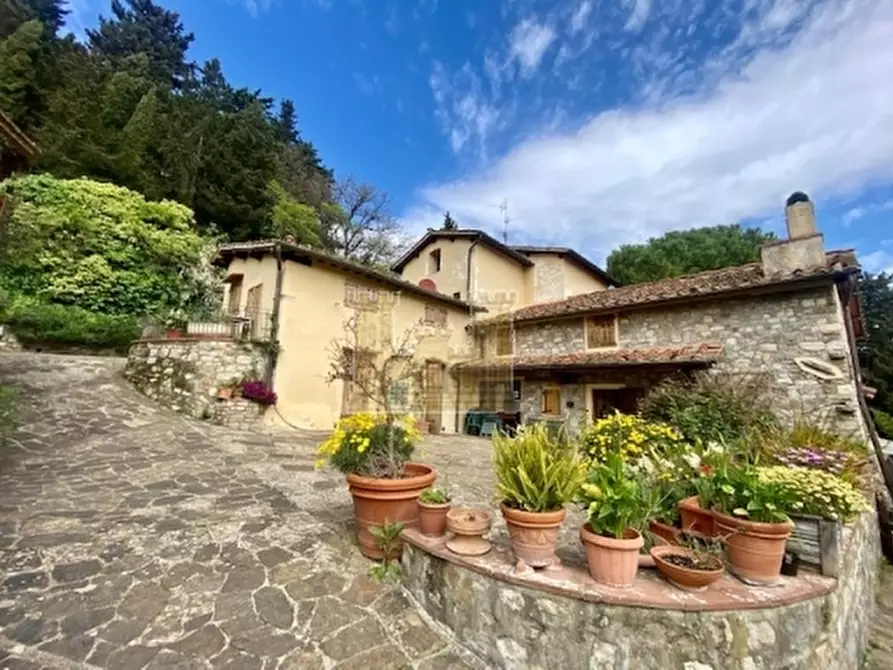 Immagine 40 di Rustico / casale in vendita  a Sesto Fiorentino