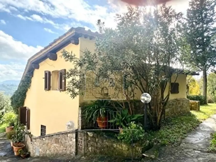 Immagine 41 di Rustico / casale in vendita  a Sesto Fiorentino