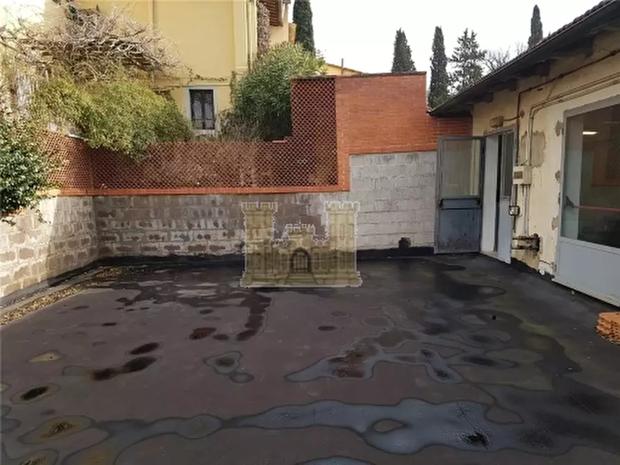 Immagine 12 di Magazzino in vendita  a San Casciano In Val Di Pesa