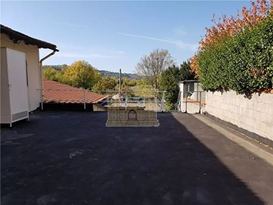 Immagine 14 di Magazzino in vendita  a San Casciano In Val Di Pesa