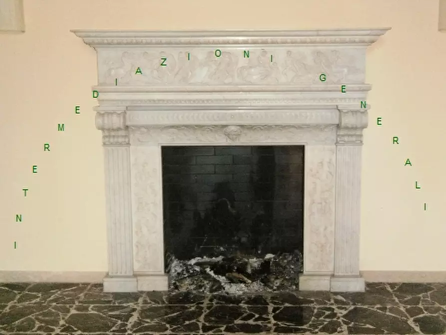 Immagine 3 di Appartamento in vendita  a Firenze