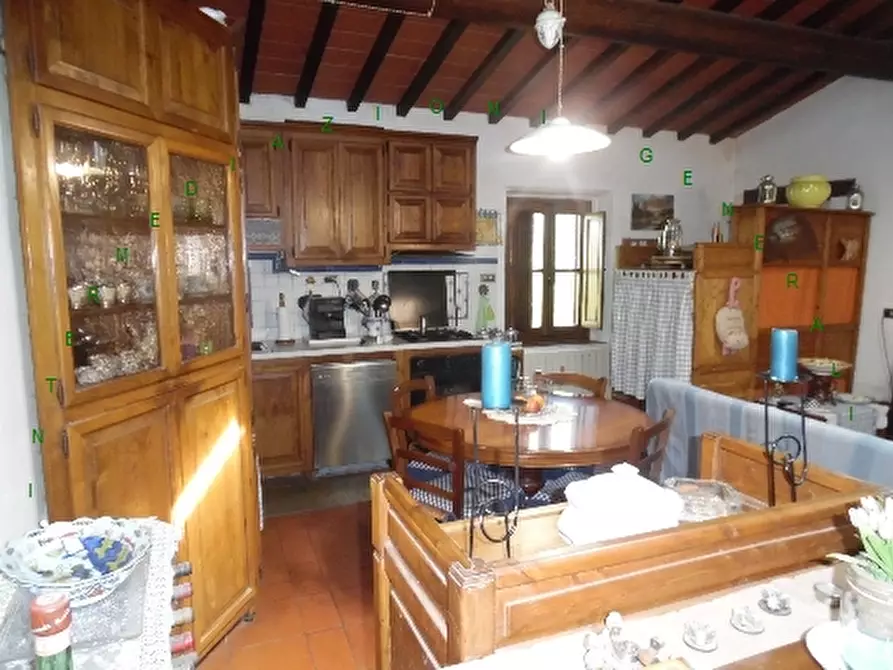 Immagine 2 di Appartamento in vendita  a Scarperia E San Piero