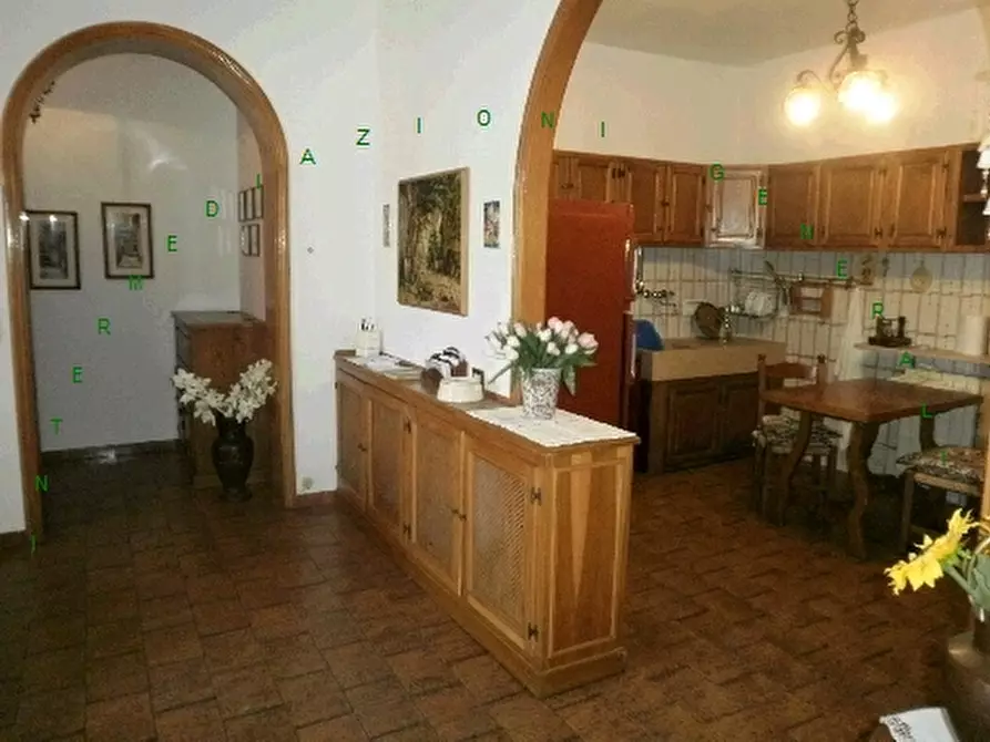 Immagine 4 di Appartamento in vendita  a Barberino Di Mugello