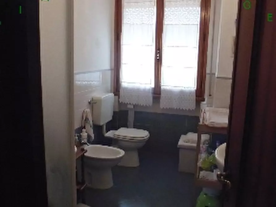 Immagine 10 di Appartamento in vendita  a Vicchio