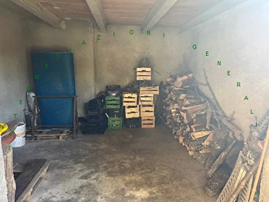 Immagine 8 di Appartamento in vendita  a Vicchio