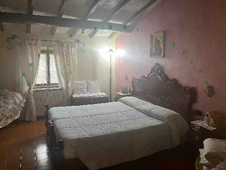 Immagine 5 di Appartamento in vendita  a Vicchio