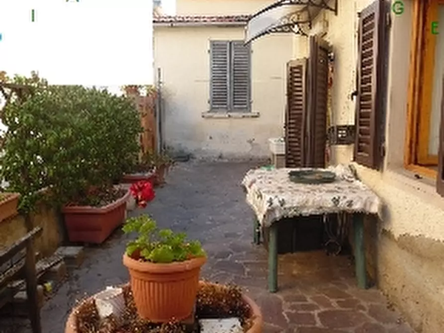 Immagine 7 di Appartamento in vendita  a Borgo San Lorenzo