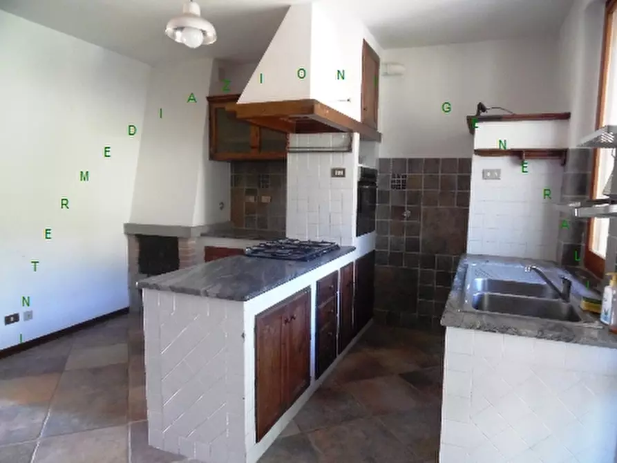 Immagine 3 di Appartamento in vendita  a Vaglia