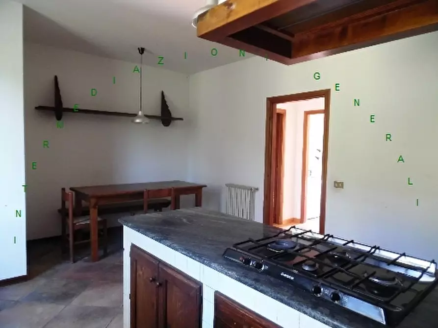 Immagine 4 di Appartamento in vendita  a Vaglia